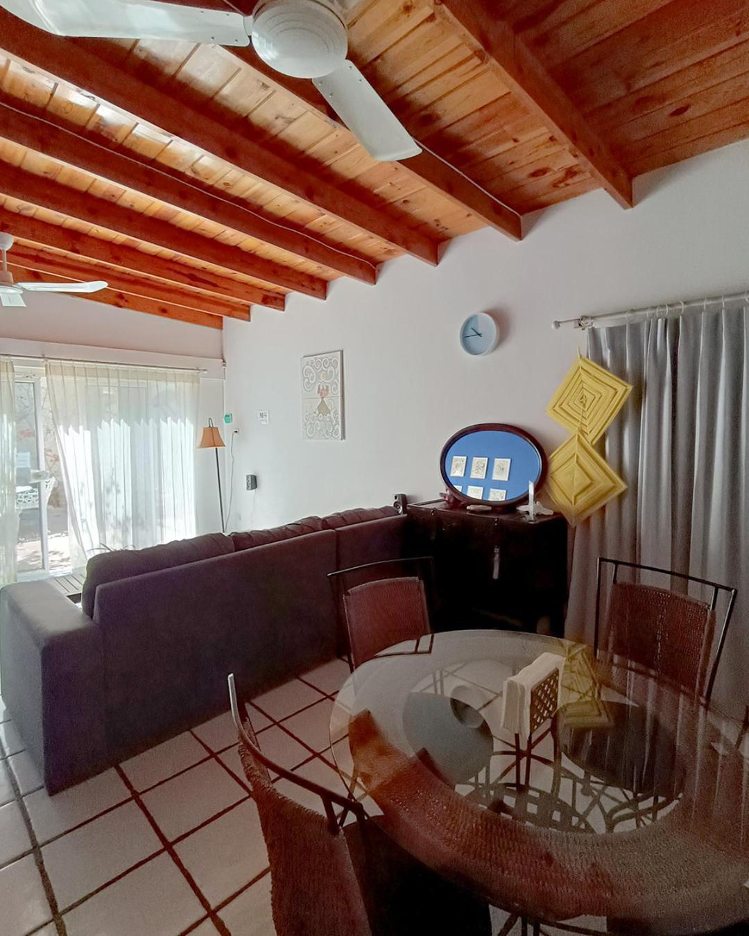 Adventure Inn Ла-Пас Екстер'єр фото